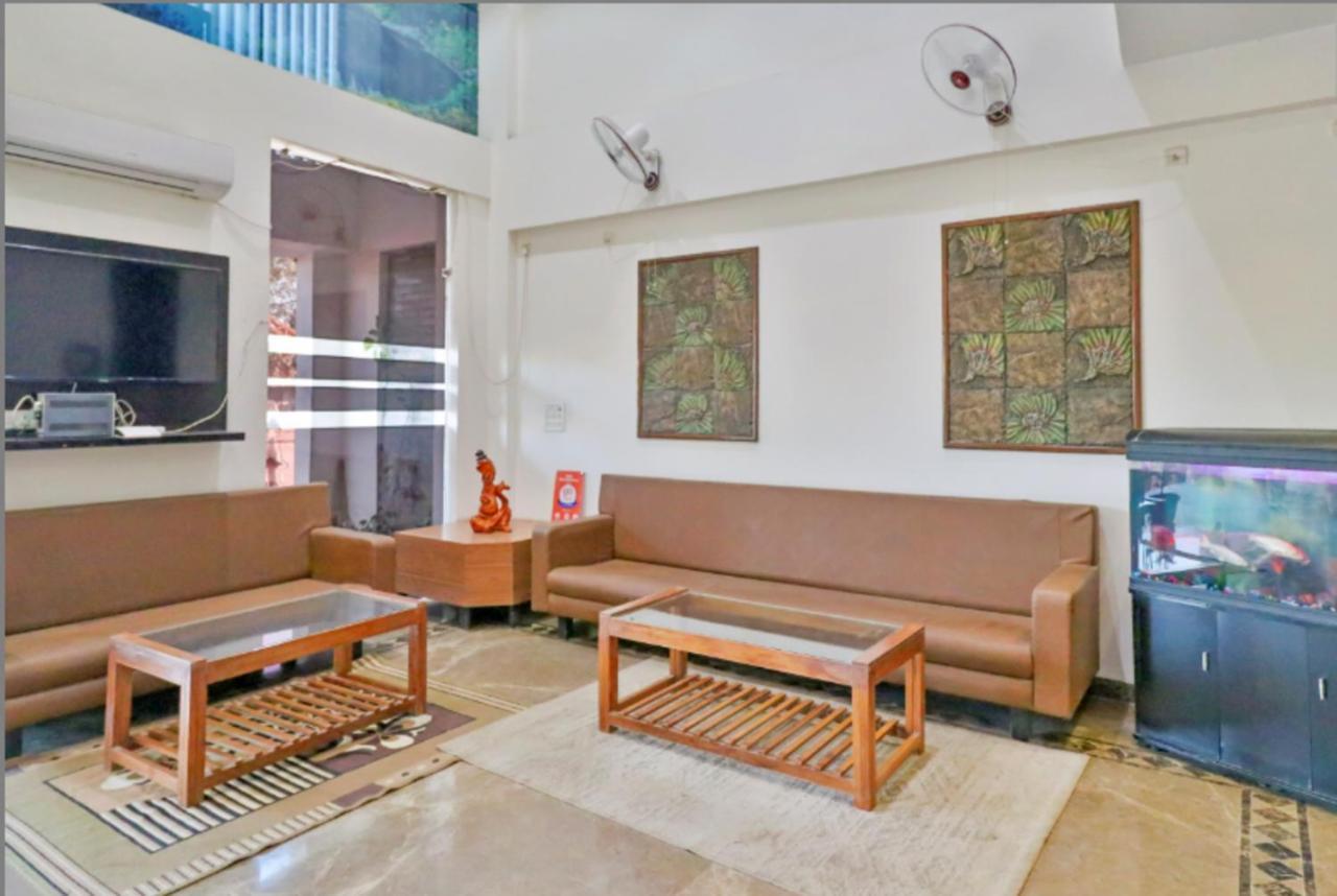 Hotel Badrika Inn Rewa Esterno foto